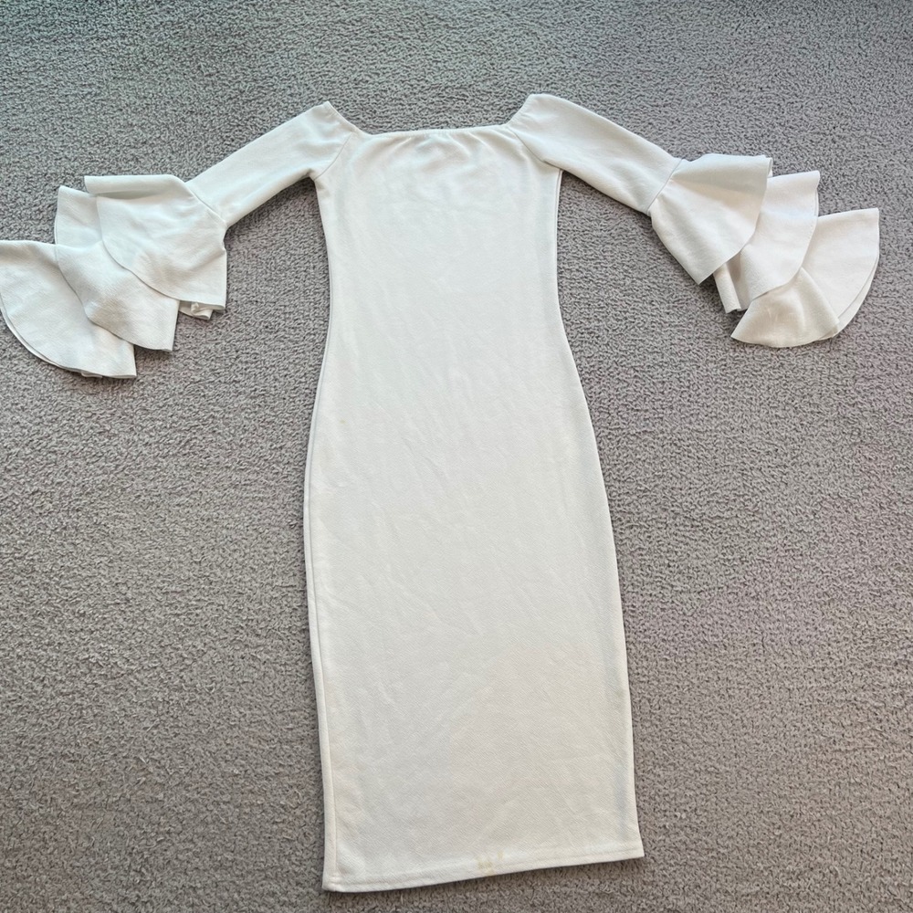 PrettyLittleThing White Off The Shoulder Ruffle Sleeve Bodycon Midi Dress